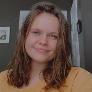 Meet your Posher, Madie